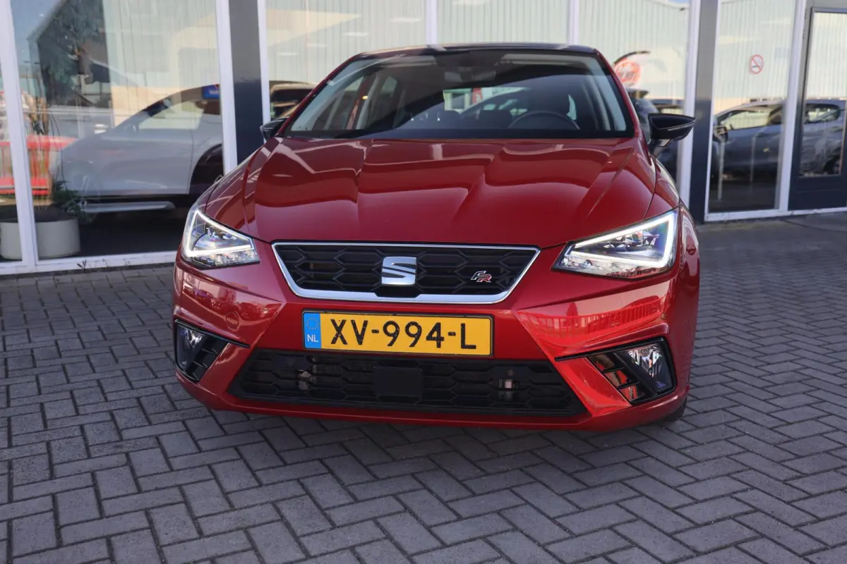1.6 TDI FR Business Intense | Panorama | Carplay | ACC | Stoelverwarming