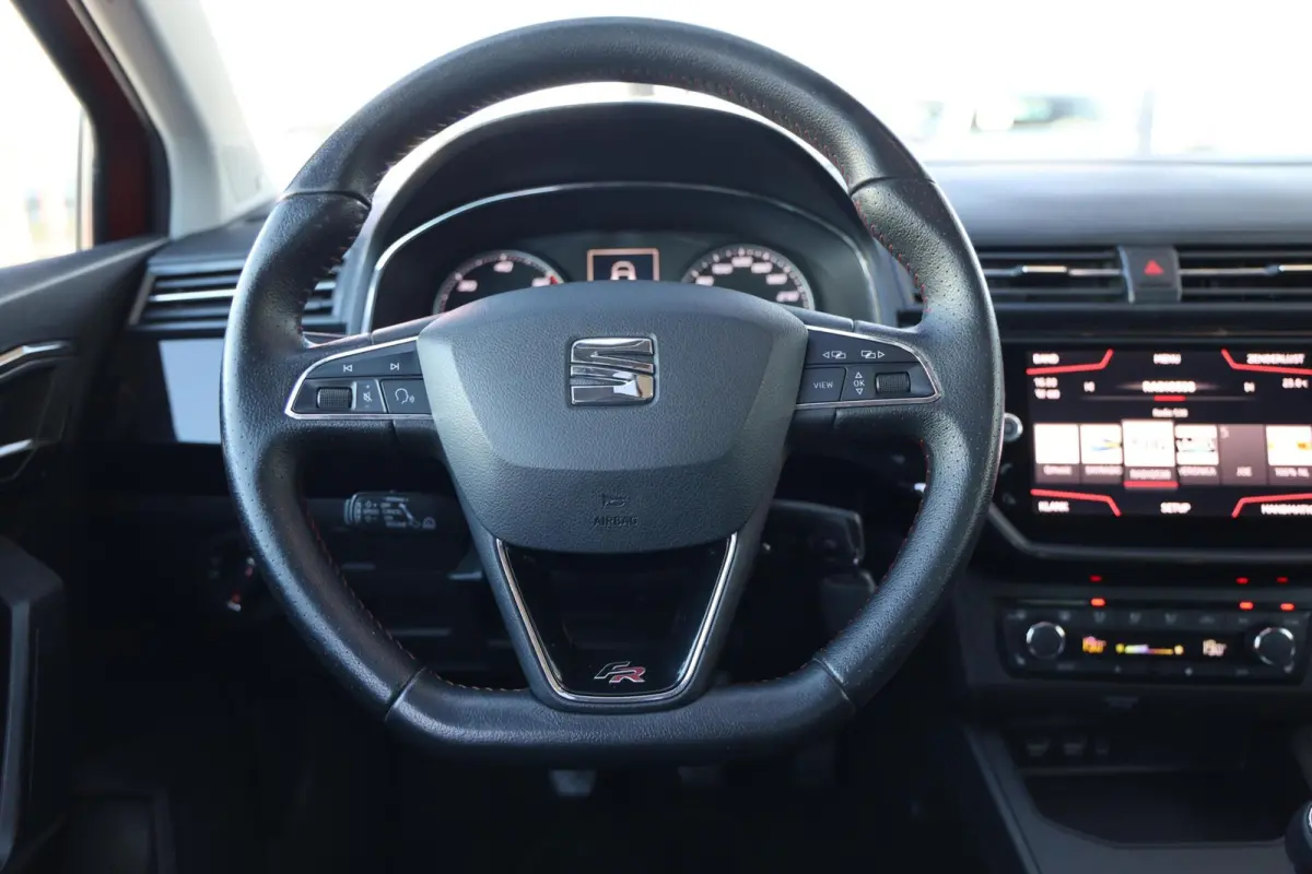 1.6 TDI FR Business Intense | Panorama | Carplay | ACC | Stoelverwarming