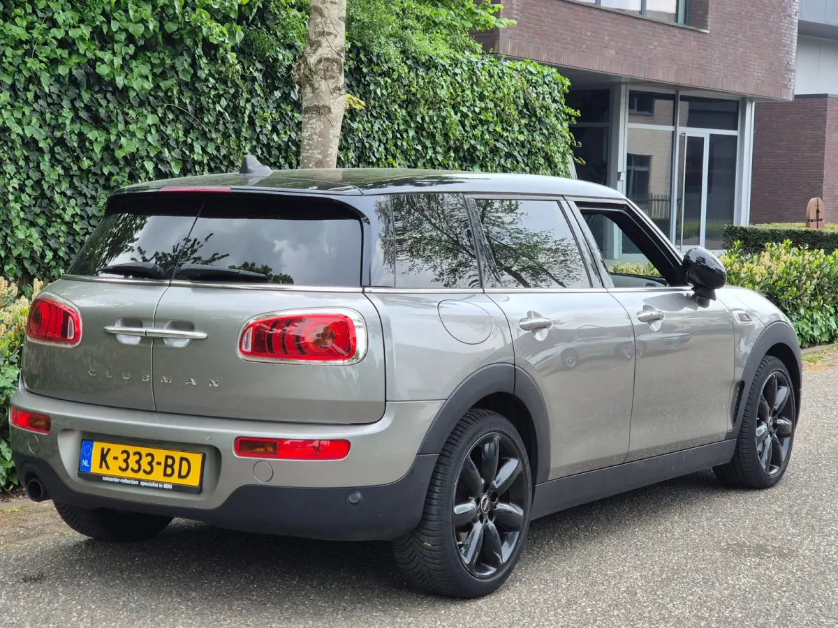 Mini Chili Serious Apple CarPlay Virtual dash Automaat PDC 1.5 Cooper Chili Serious Business