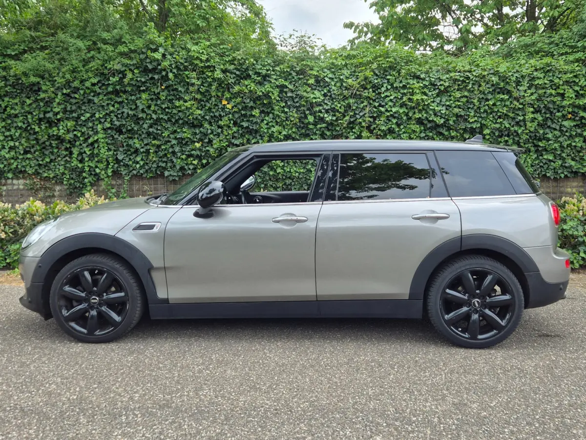 Mini Chili Serious Apple CarPlay Virtual dash Automaat PDC 1.5 Cooper Chili Serious Business