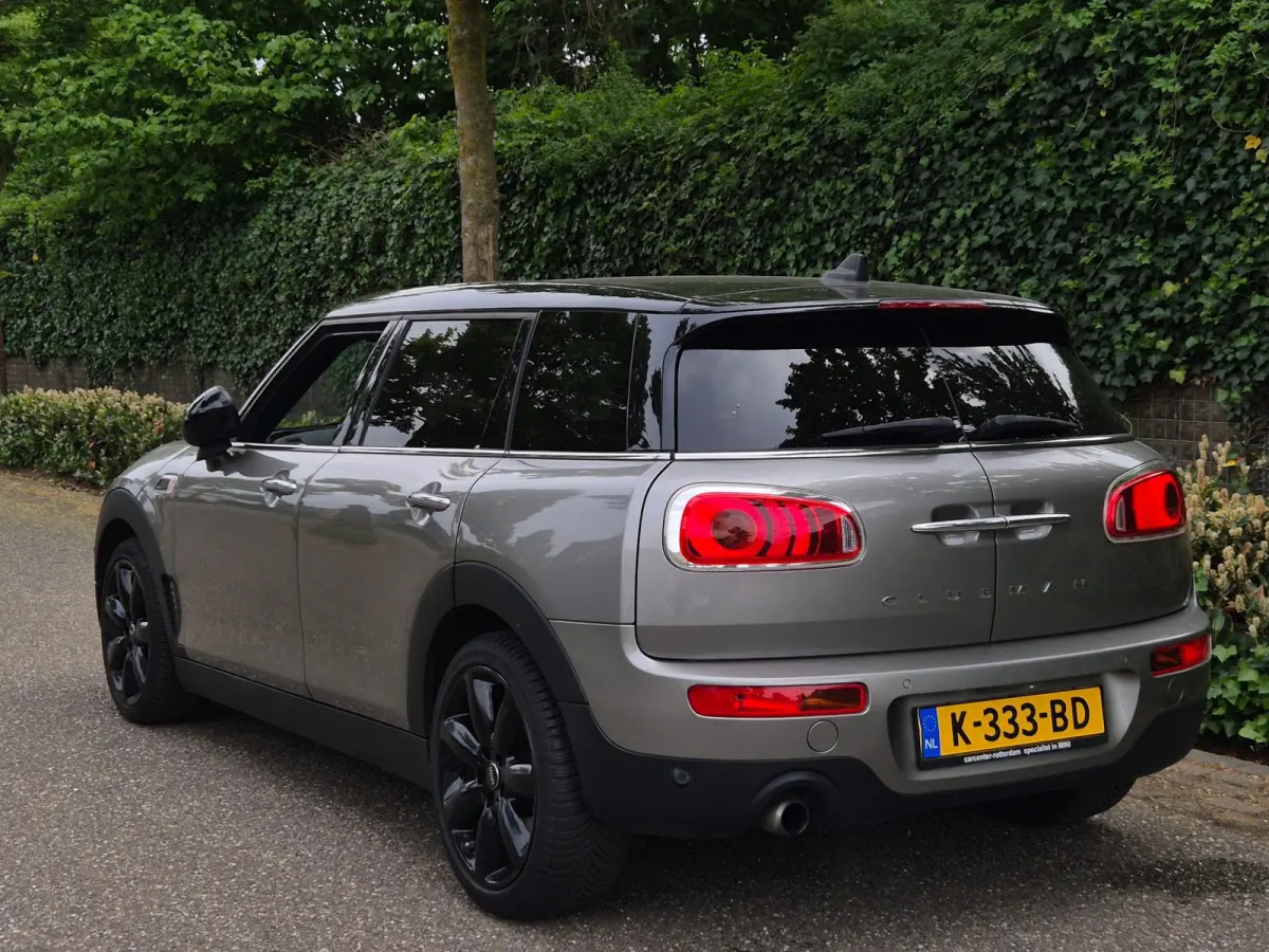 Mini Chili Serious Apple CarPlay Virtual dash Automaat PDC 1.5 Cooper Chili Serious Business