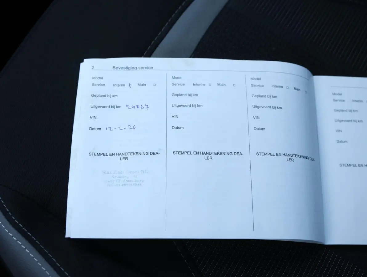 145pk Hybrid GS | Navigatie | Camera | Dodehoek detectie | Apple CarPlay / AndroidAuto | Keyless |