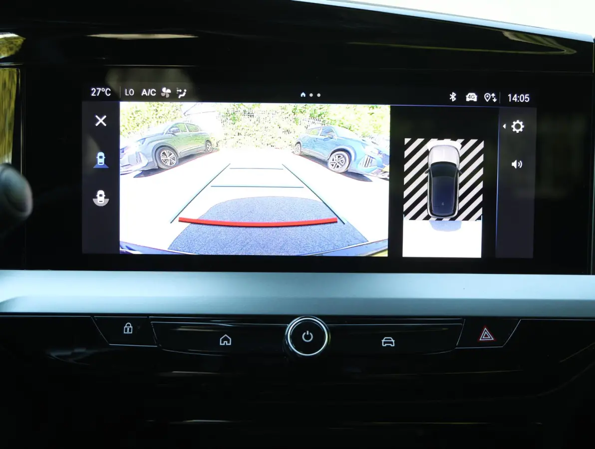 145pk Hybrid GS | Navigatie | Camera | Dodehoek detectie | Apple CarPlay / AndroidAuto | Keyless |