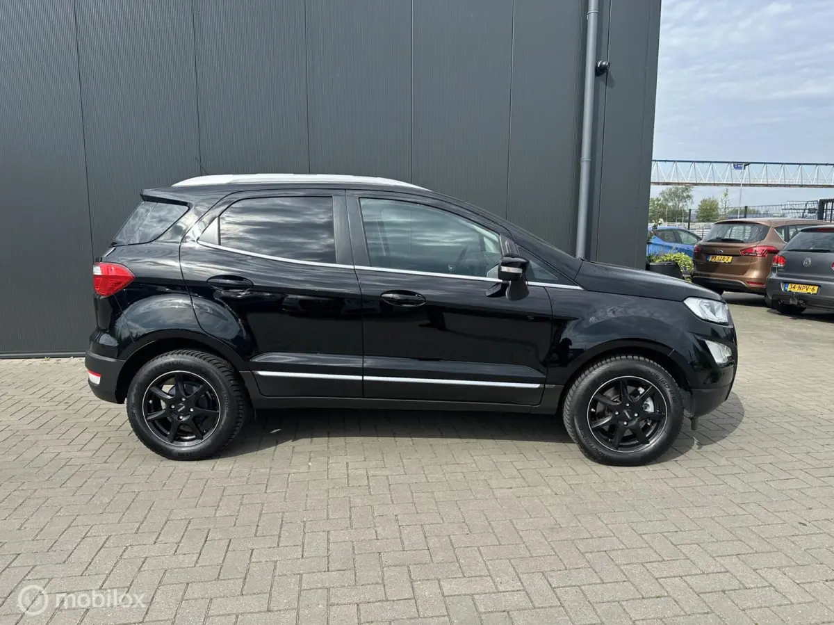 1.0 EcoBoost Titanium Automaat!!