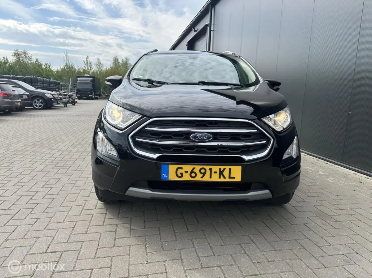 1.0 EcoBoost Titanium Automaat!!