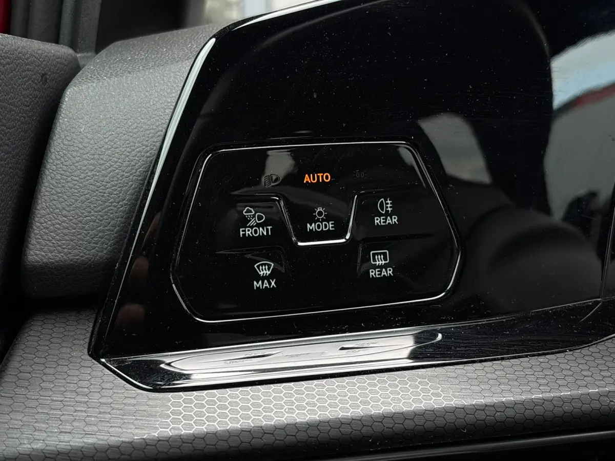 1.4 eHybrid 245 pk GTE 6-DSG | Trekhaak | Cruise control adaptief | Stoelverwarming |