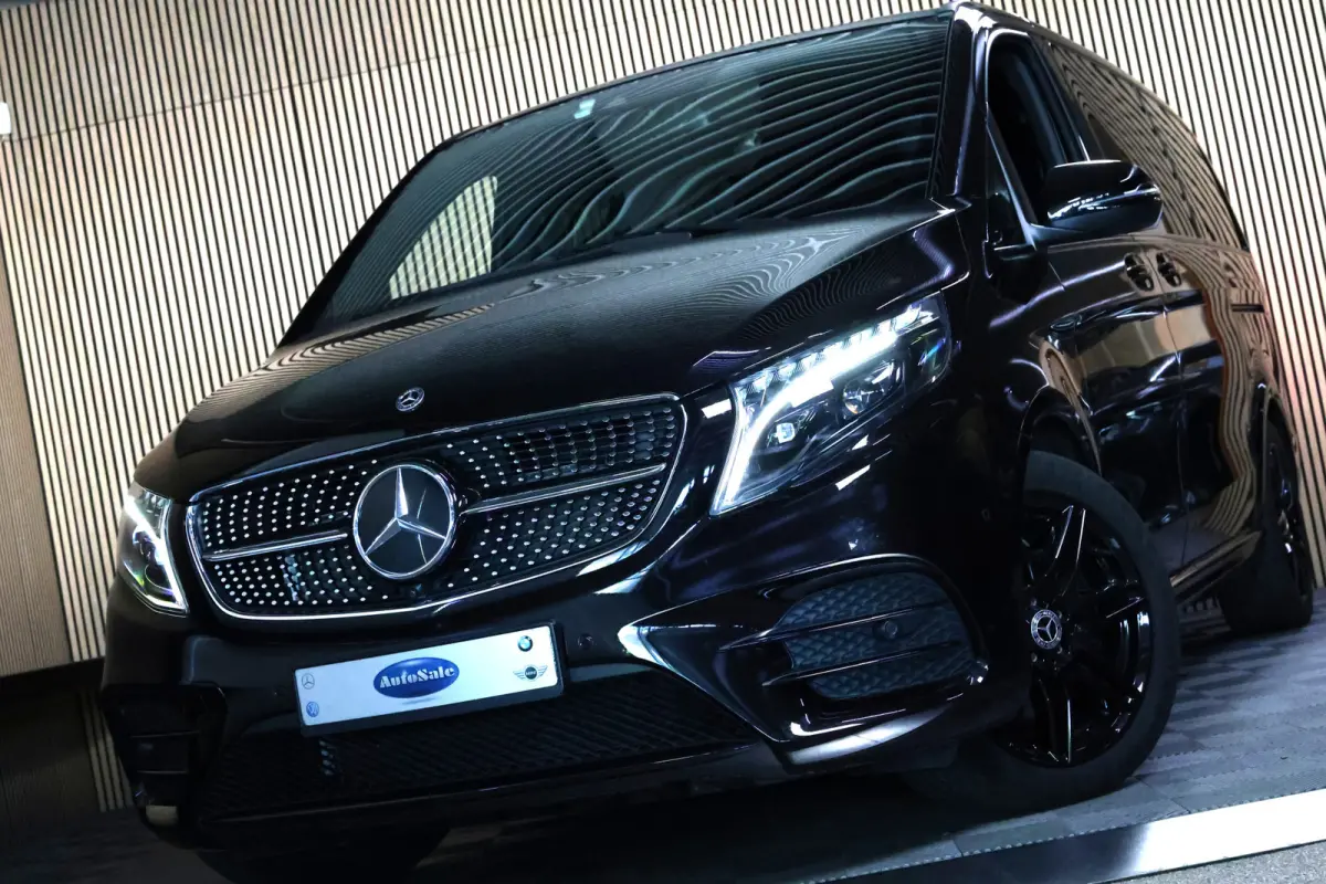 300d L2 Exclusive AMG Line AVM MEMORY BURMEISTER NAVI CLIMA 360CAM "24