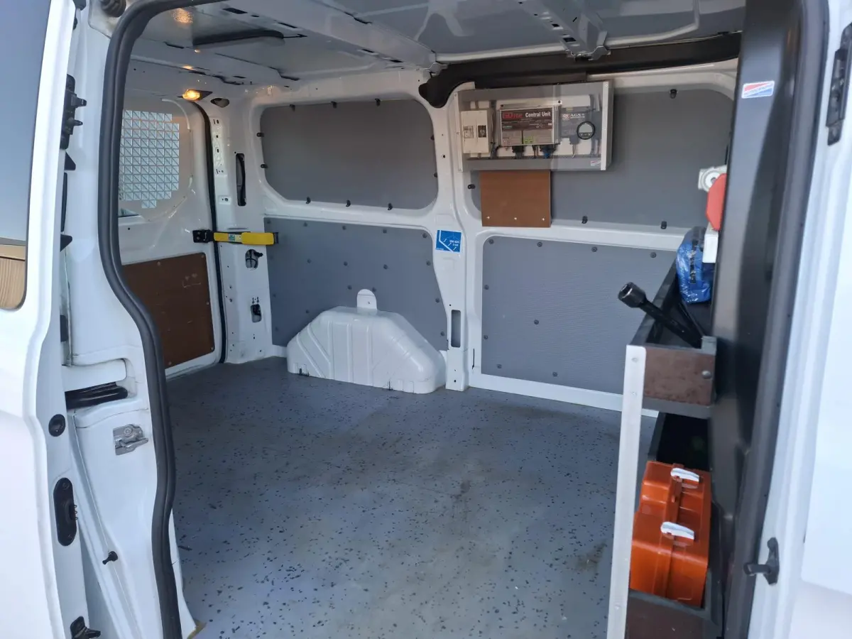 340 2.0 TDCI L1H1 Trend AIRCO / CRUISE CONTROLE / 3 ZITS / TREKHAAK / EURO 6