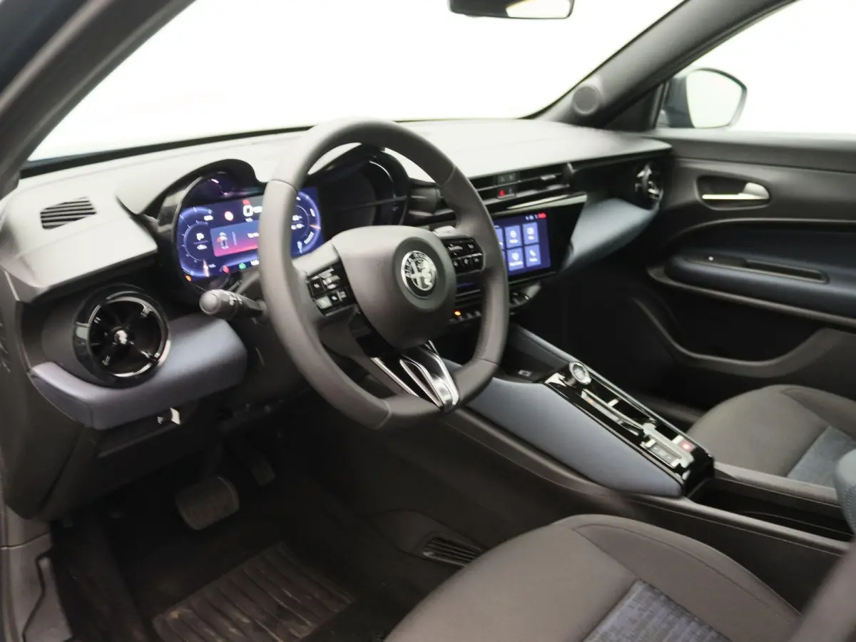 Elettrica 54 kWh | Apple Carplay/Android Auto | Cruise Control | Climate Control | Lichtmetalen Velgen |