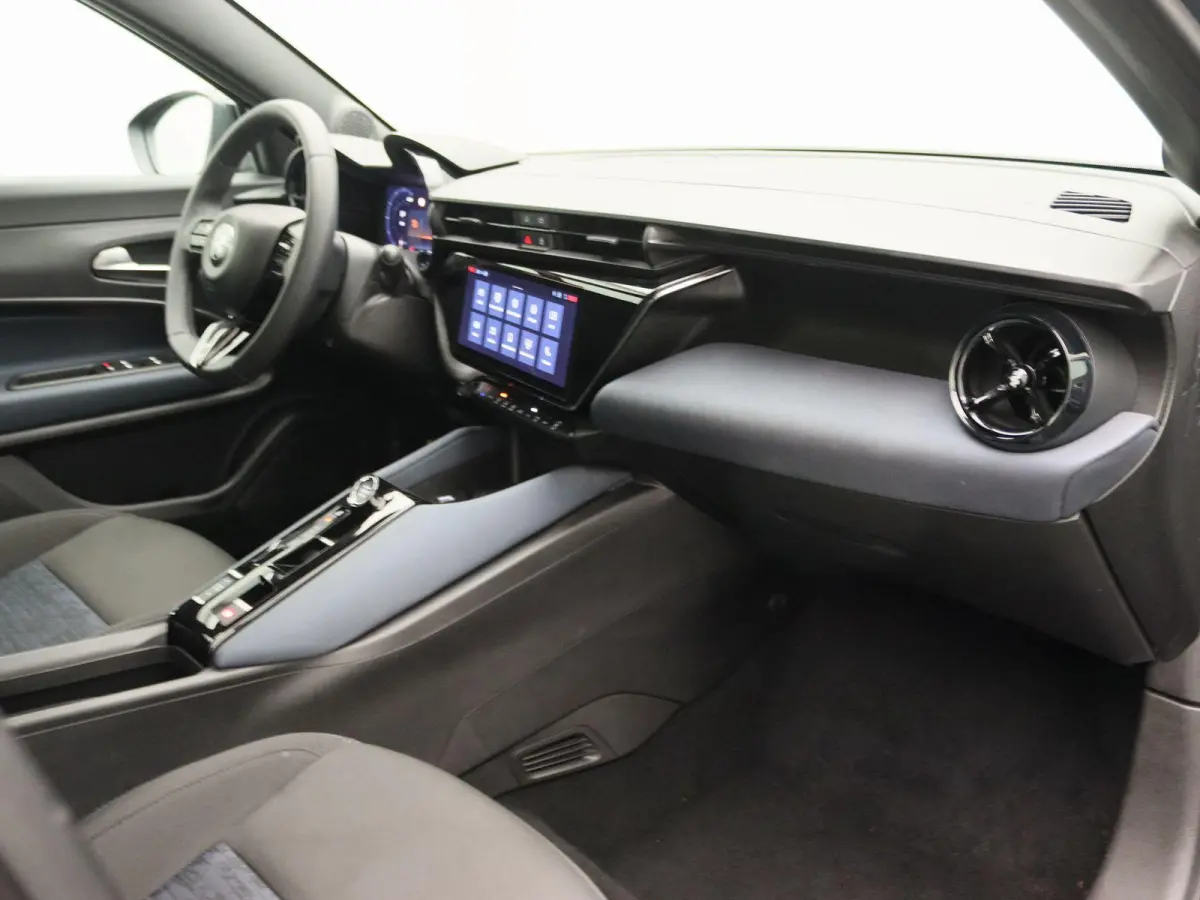 Elettrica 54 kWh | Apple Carplay/Android Auto | Cruise Control | Climate Control | Lichtmetalen Velgen |
