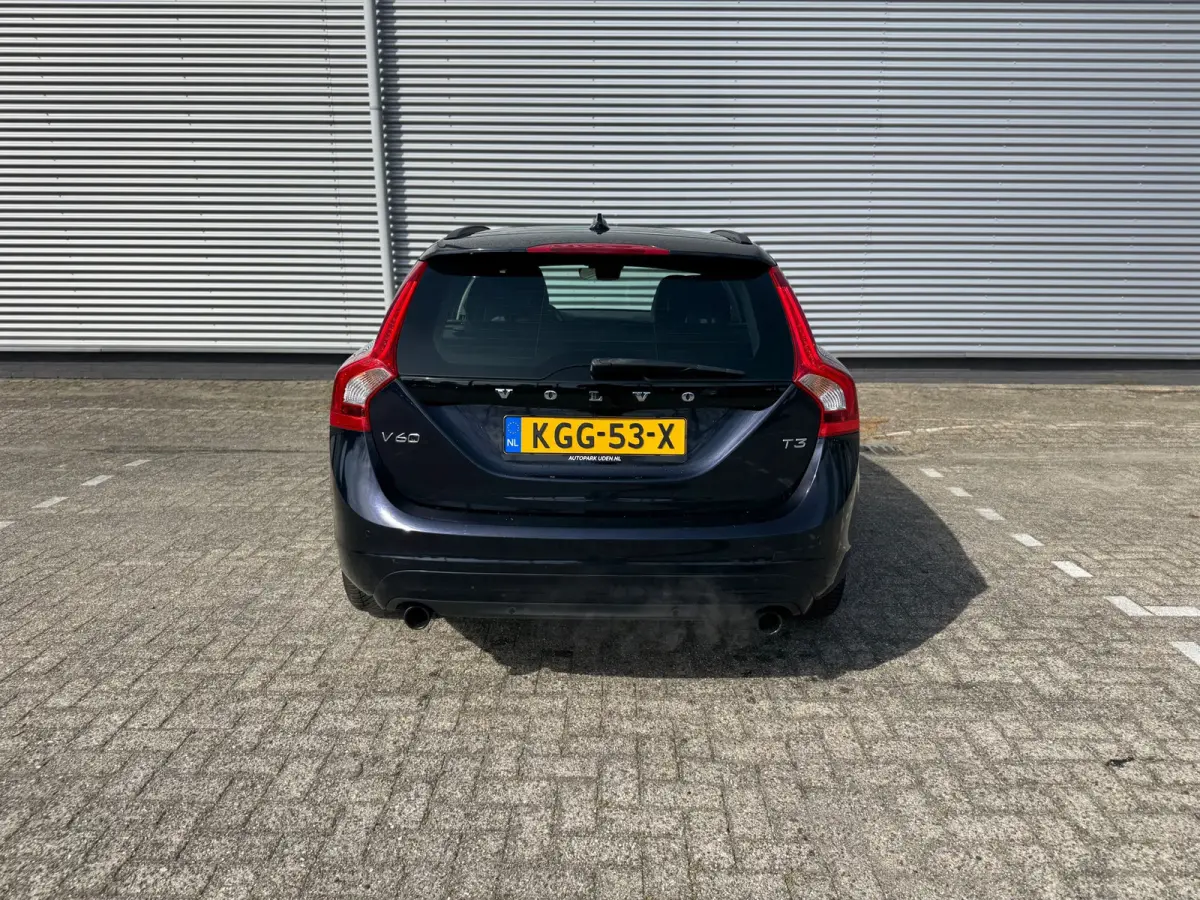 1.5 T3 Momentum,Automaat,Navigatie,nwe Distributie,extra winterset