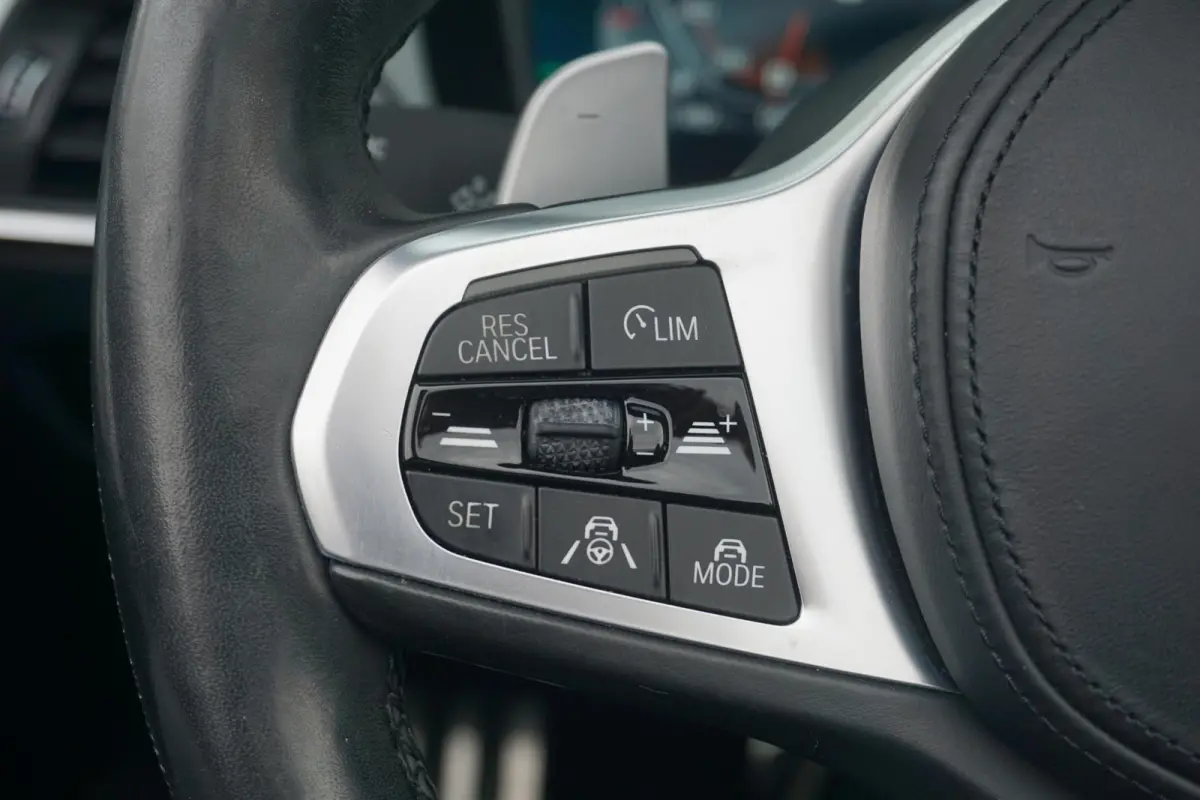 M440i xDrive High Executive | Laserlicht | Head-Up Display | Harman-Kardon | 19"