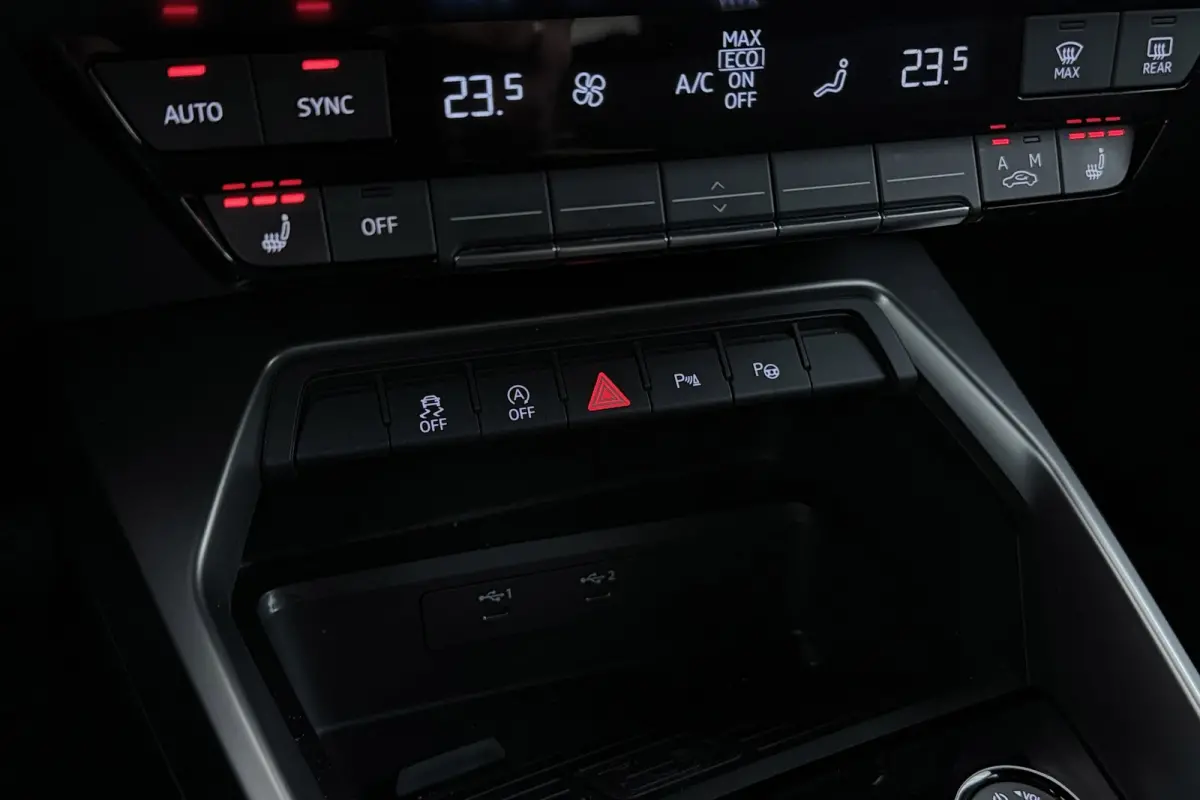 35 TFSI S edition | Climate Control | Parkeersensoren | Stoelverwarming