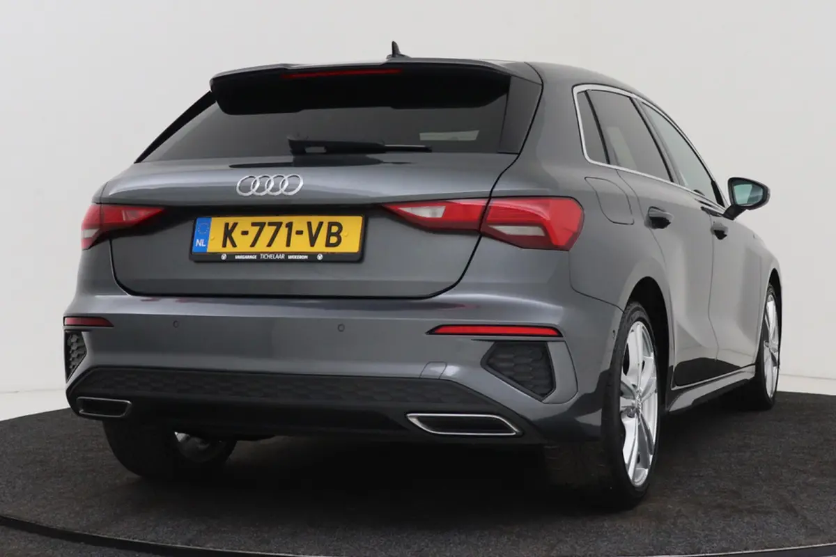 35 TFSI S edition | Climate Control | Parkeersensoren | Stoelverwarming