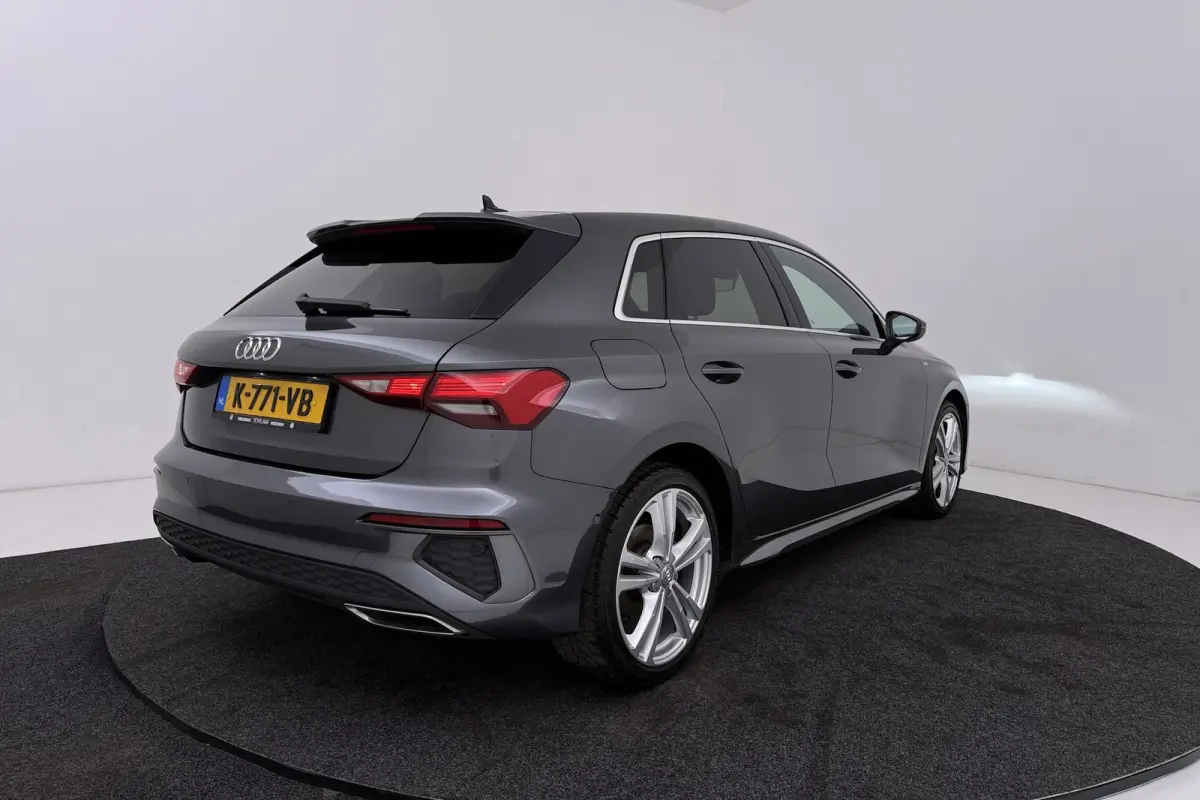 35 TFSI S edition | Climate Control | Parkeersensoren | Stoelverwarming