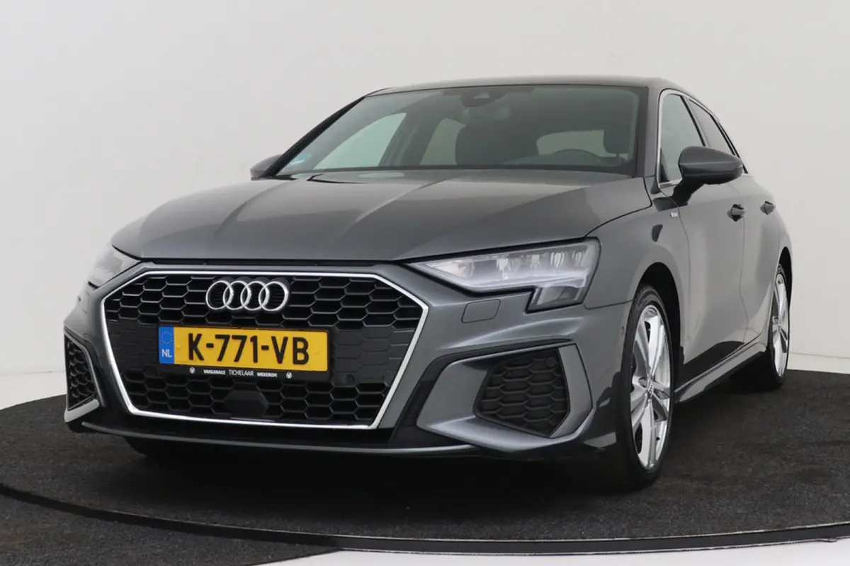 35 TFSI S edition | Climate Control | Parkeersensoren | Stoelverwarming
