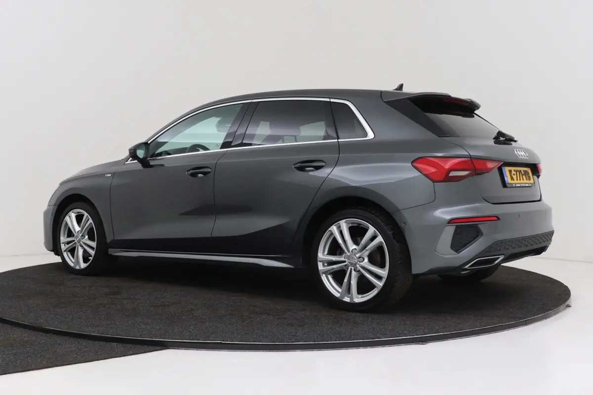35 TFSI S edition | Climate Control | Parkeersensoren | Stoelverwarming