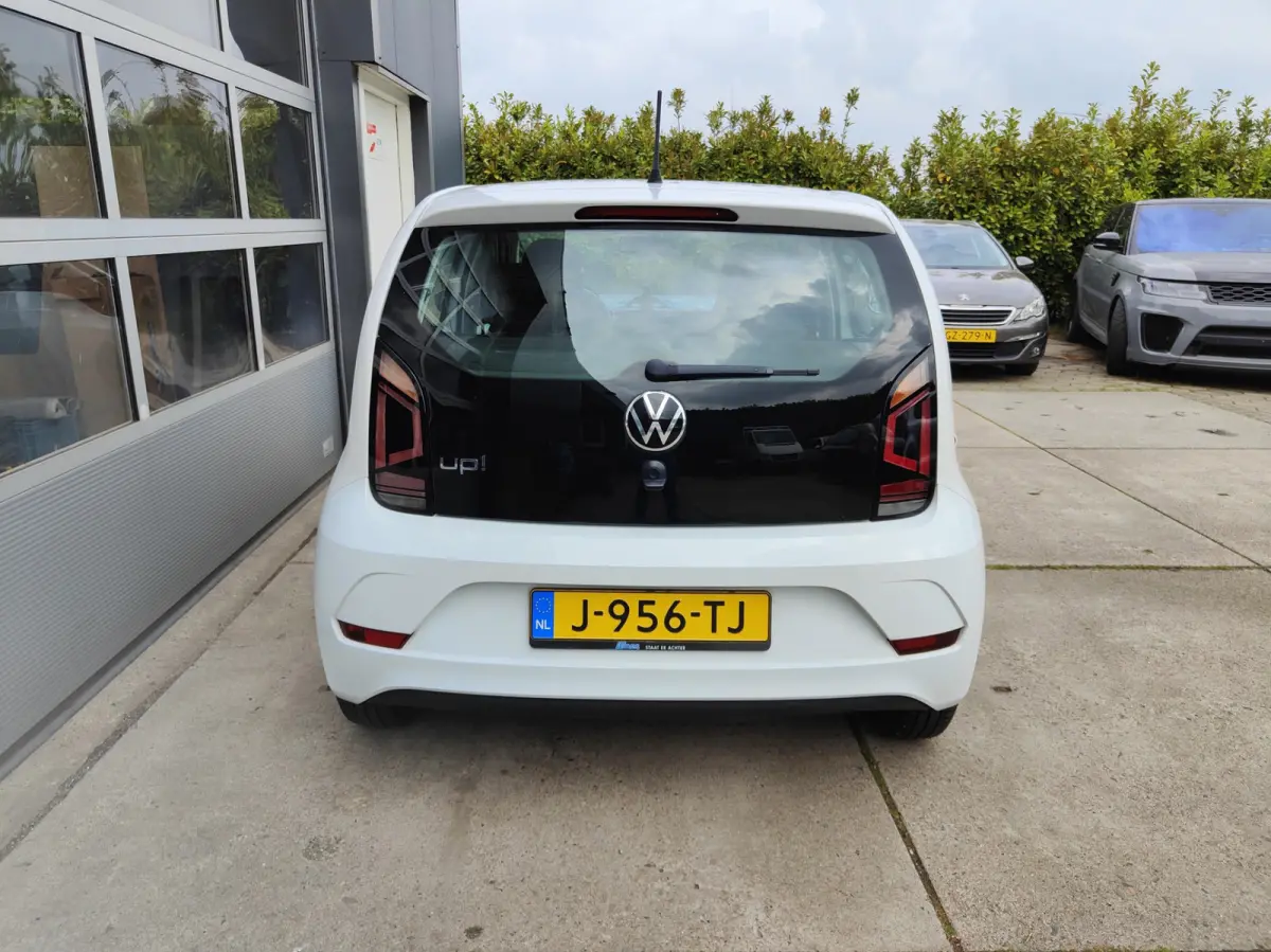 Up! 1.0 DAB, Lane Assist Dealer onderhouden /BTW