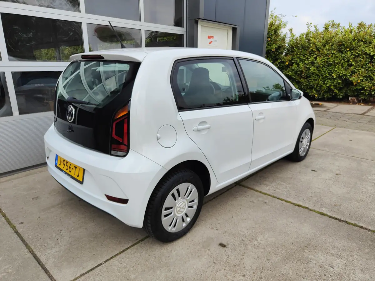 Up! 1.0 DAB, Lane Assist Dealer onderhouden /BTW