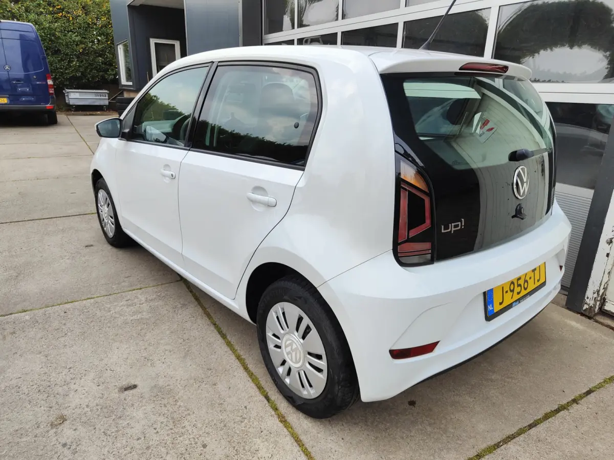 Up! 1.0 DAB, Lane Assist Dealer onderhouden /BTW