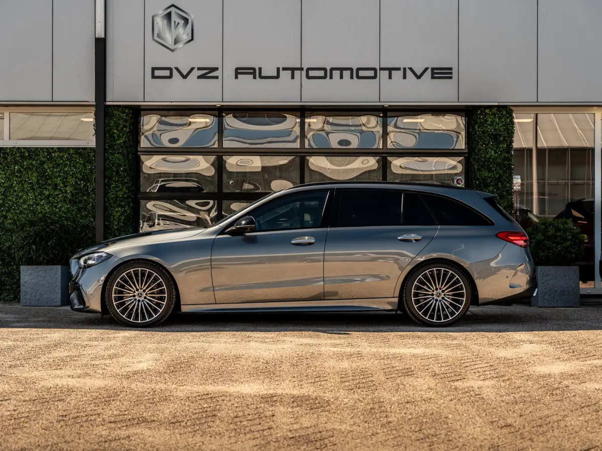 180 AMG Line | Premium Pack | 19” AMG | Head-Up | Pano | BTW