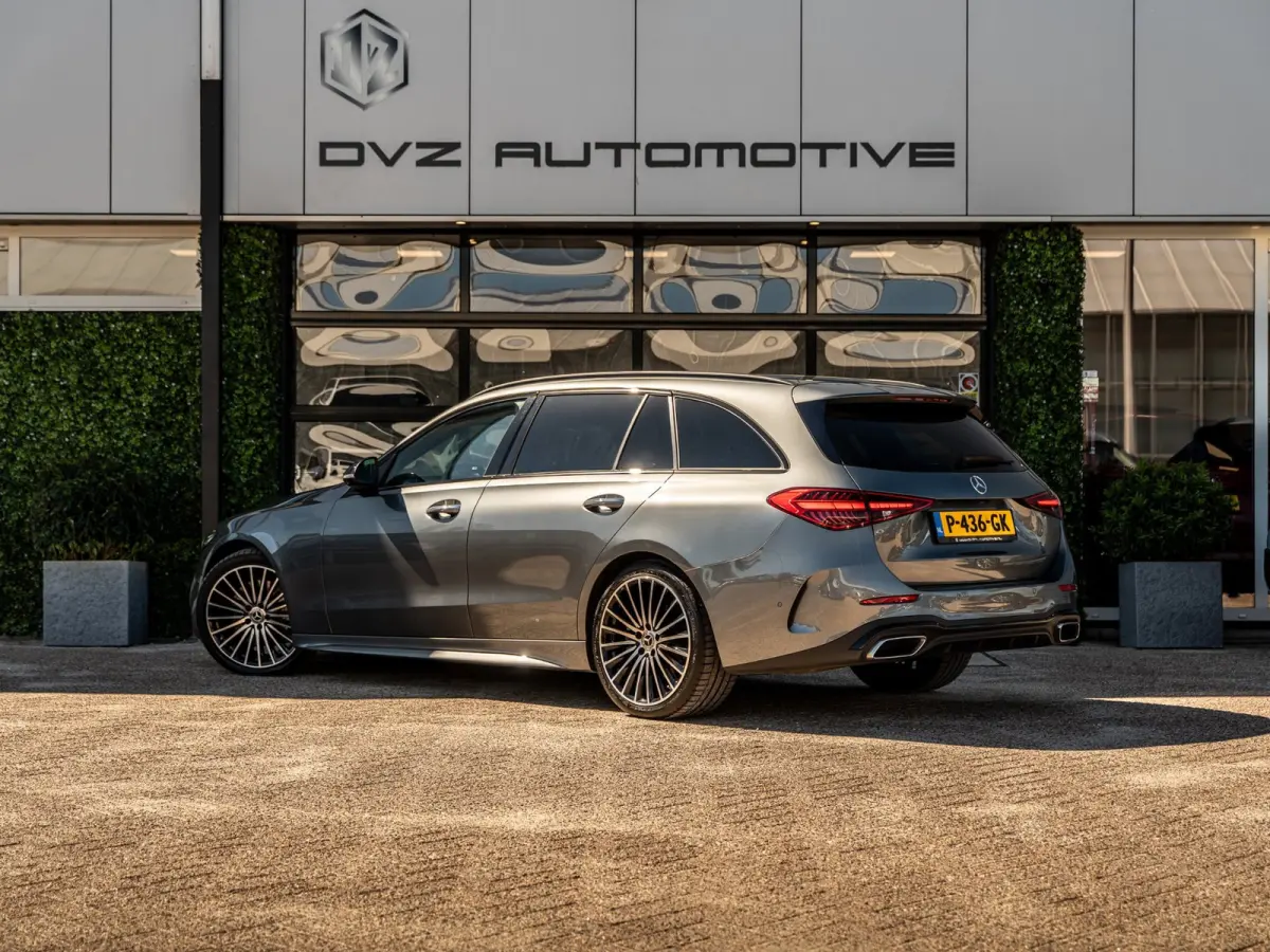 180 AMG Line | Premium Pack | 19” AMG | Head-Up | Pano | BTW