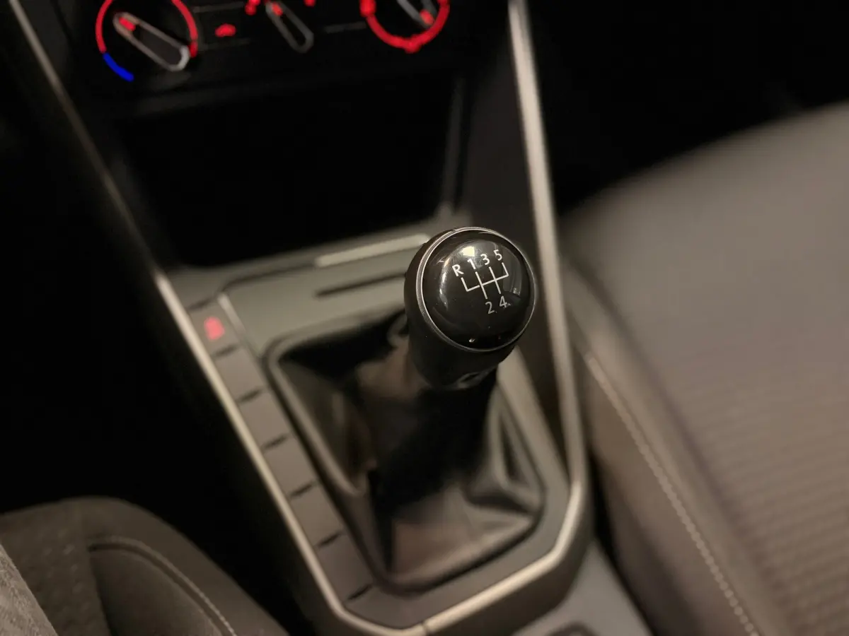 1.0 TSI Comfortline | NAVI | CRUISE | CAR PLAY |LMV |