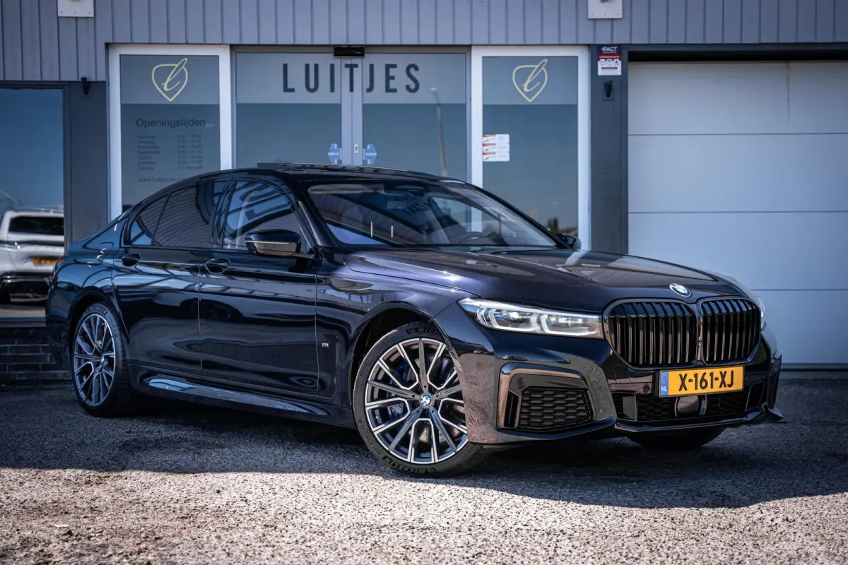 745e High Executive M-sport |Pano|Laser|Luchtvering|H&K|Achterwiel-besturing|Massage|CarbonSchwarz|Memory|ACC|HuD|Dealer-onderhouden
