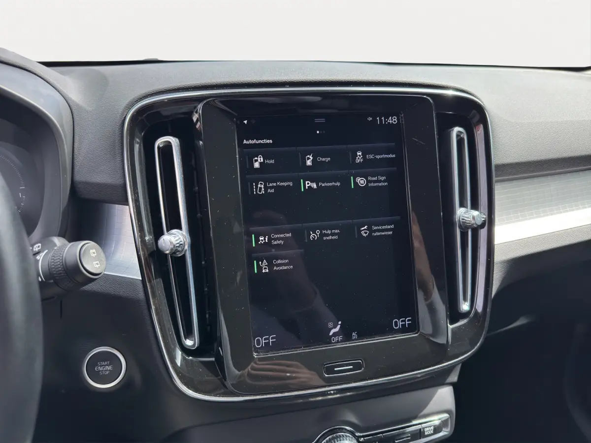 1.5 T4 Inscription Expression | Cruise control | Rijstrooksensor | Parkeersensoren voor en achter |