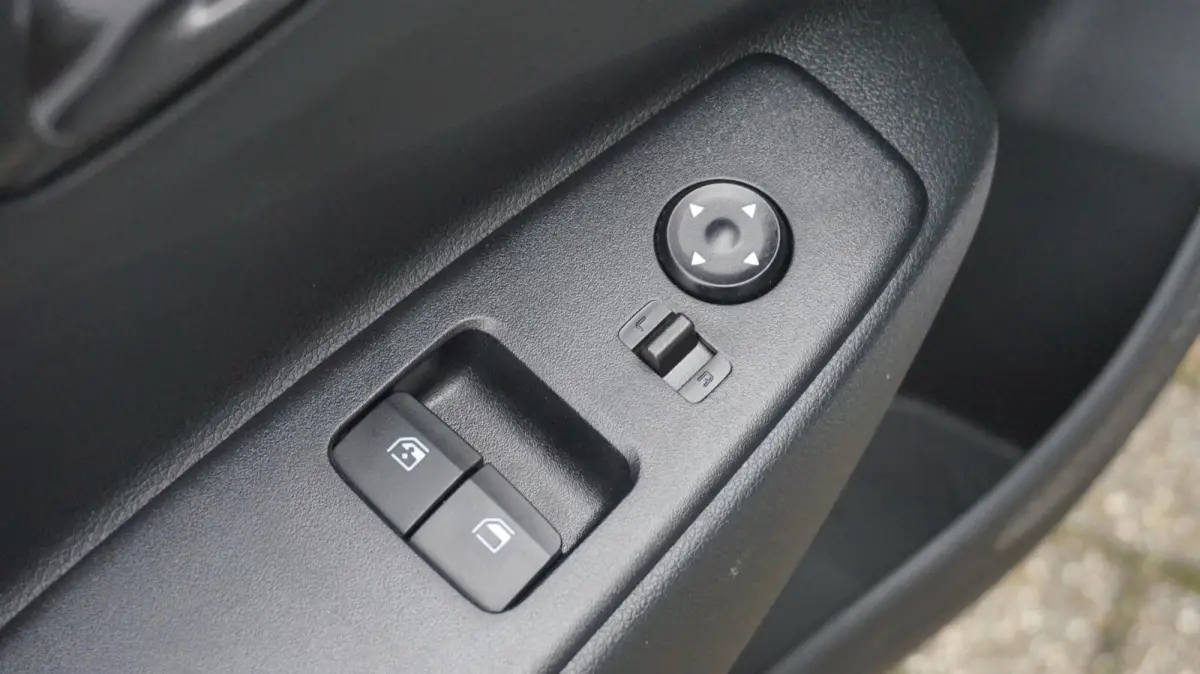 1.0 Comfort Smart 5-zits Automaat Stoel- / Stuurverwarming | Navigatie | Achteruitrijcamera