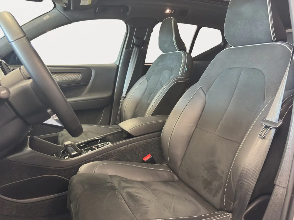T4 Inscription | Appel Carplay\Android Auto | Achteruitrijcamera | Stuurwiel verwarmd | Premium audio |