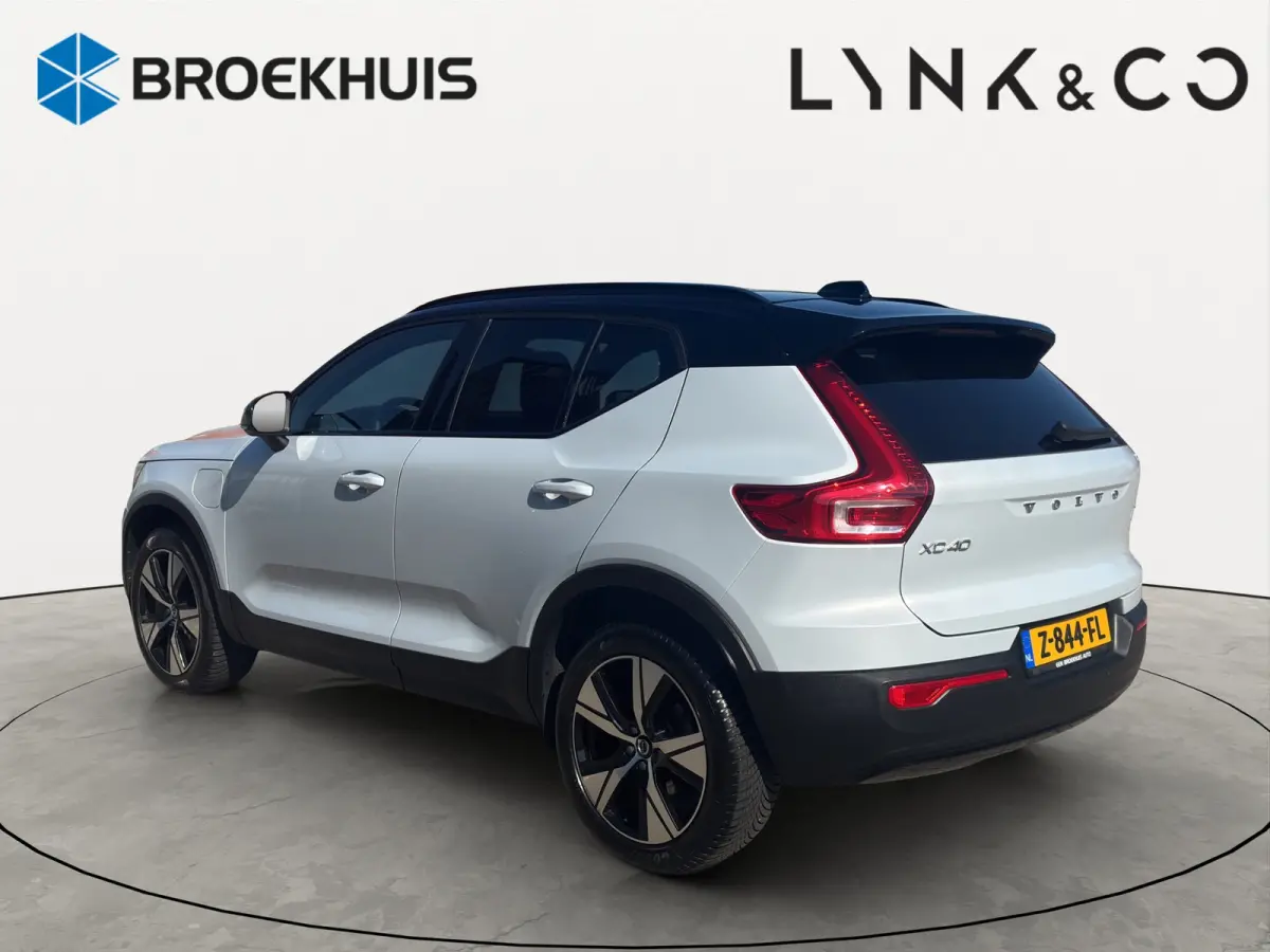 T4 Inscription | Appel Carplay\Android Auto | Achteruitrijcamera | Stuurwiel verwarmd | Premium audio |