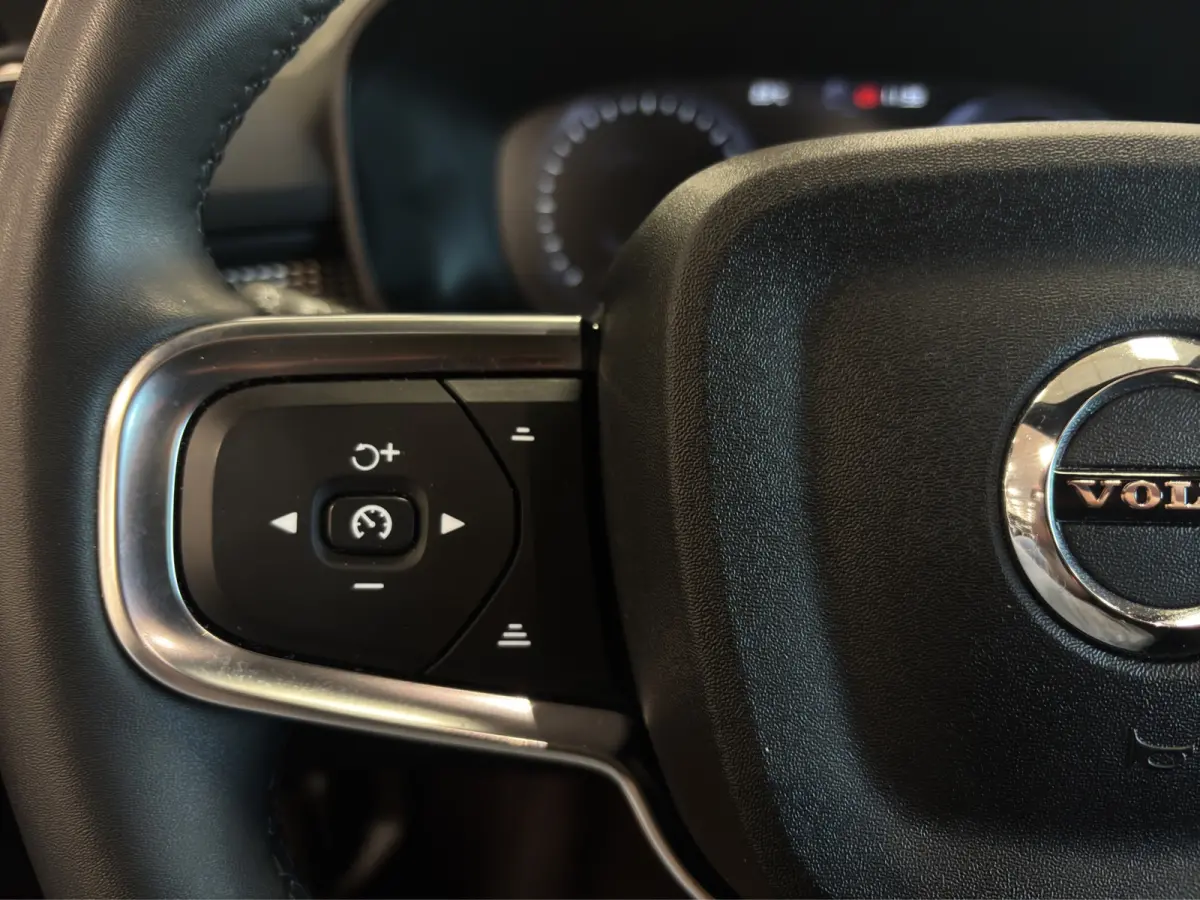 T4 Inscription | Appel Carplay\Android Auto | Achteruitrijcamera | Stuurwiel verwarmd | Premium audio |