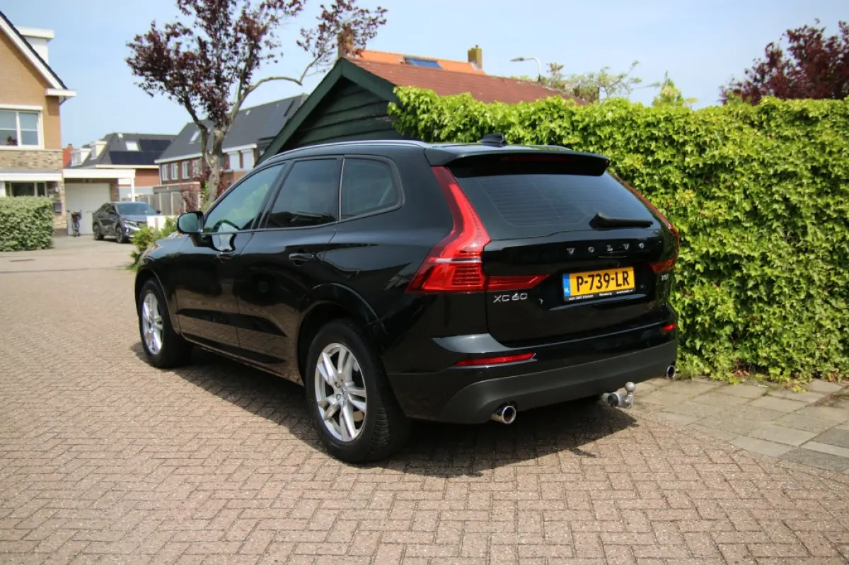 2.0 T5 AWD Momentum