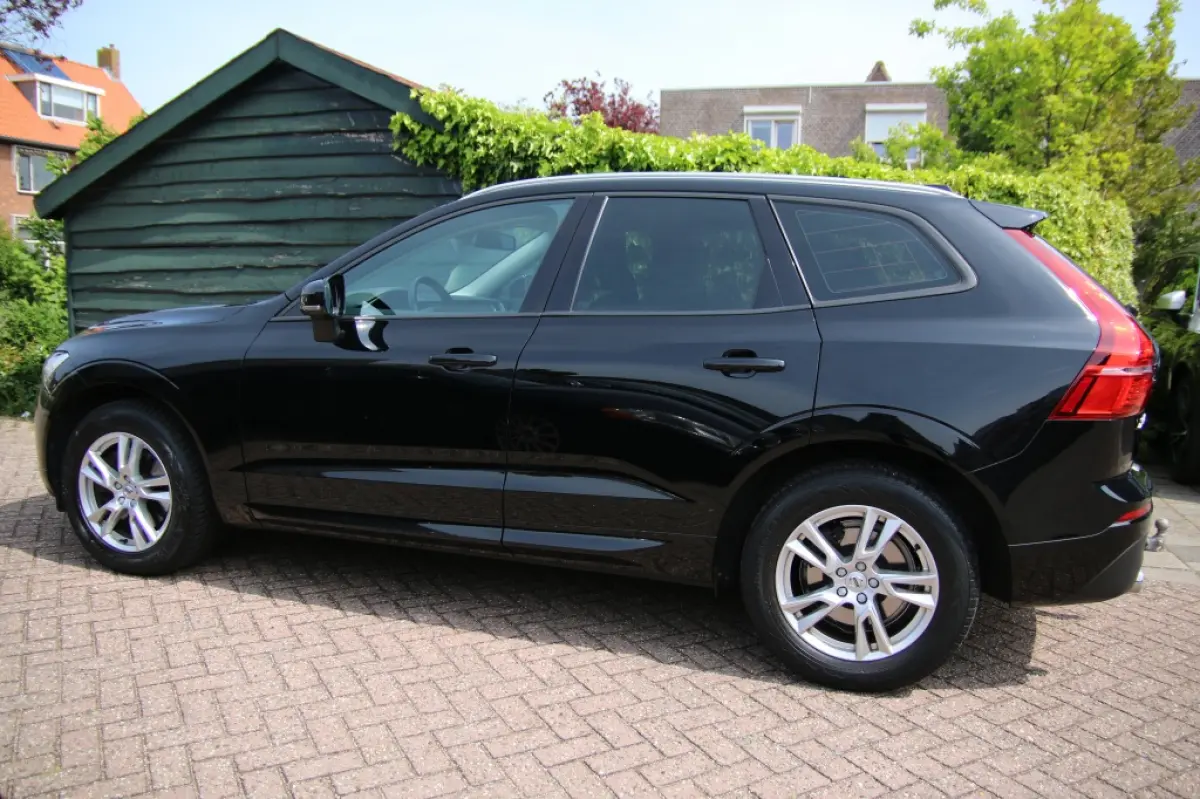 2.0 T5 AWD Momentum
