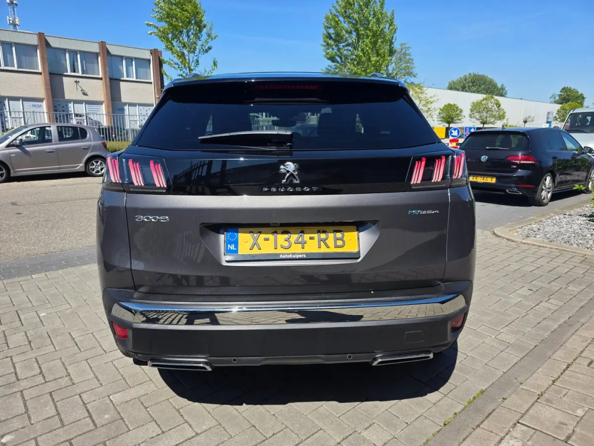 1.6 HYbrid4 300 GT | Met o.a.