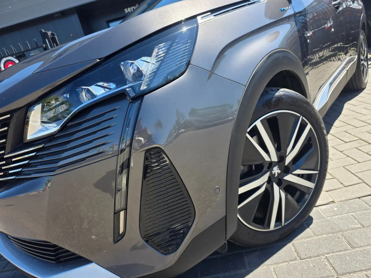 1.6 HYbrid4 300 GT | Met o.a.