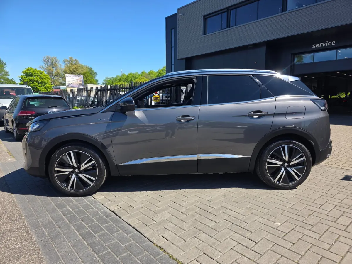 1.6 HYbrid4 300 GT | Met o.a.