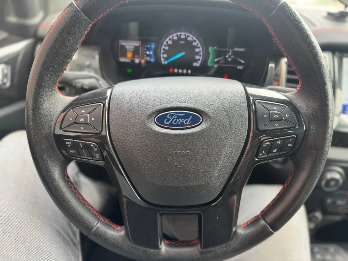 2.0 EcoBlue Wildtrak Supercab Cruise Carplay
