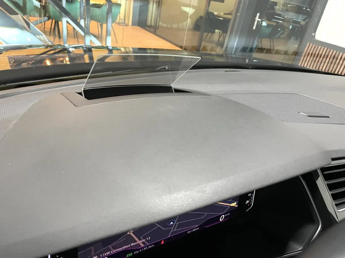 1.4 TSI eHybrid R-Line Black Style/ 360 Cam/ Keyless/ Trekhaak