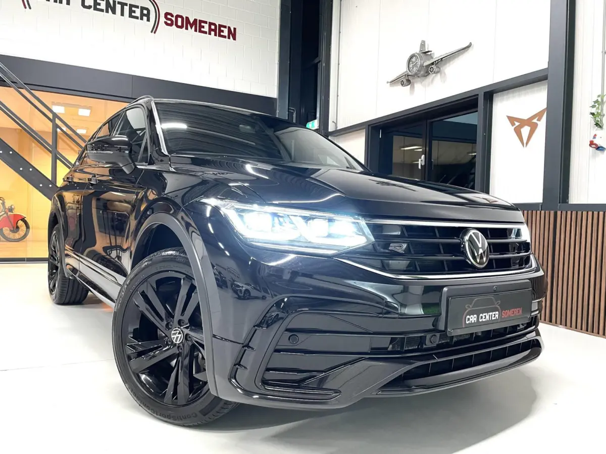 1.4 TSI eHybrid R-Line Black Style/ 360 Cam/ Keyless/ Trekhaak