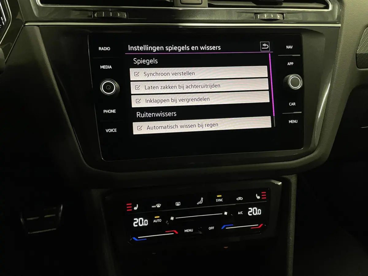 1.4 TSI eHybrid R-Line Black Style/ 360 Cam/ Keyless/ Trekhaak