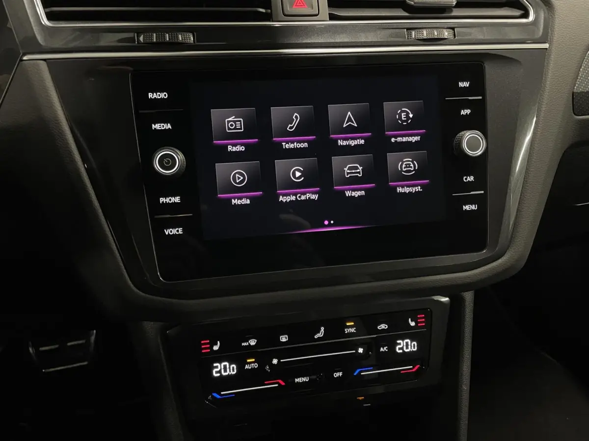 1.4 TSI eHybrid R-Line Black Style/ 360 Cam/ Keyless/ Trekhaak