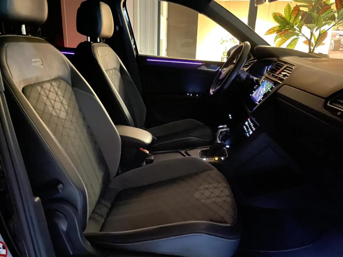 1.4 TSI eHybrid R-Line Black Style/ 360 Cam/ Keyless/ Trekhaak