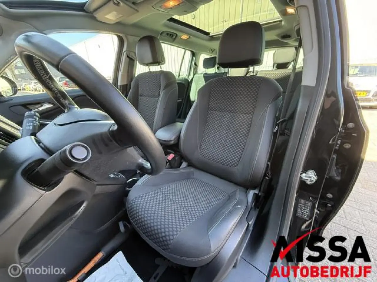 1.6 CDTI Business Executive 7p. DAB Clima Navi Pano PDC Cruise LMV Trekhaak Nap Nette staat!