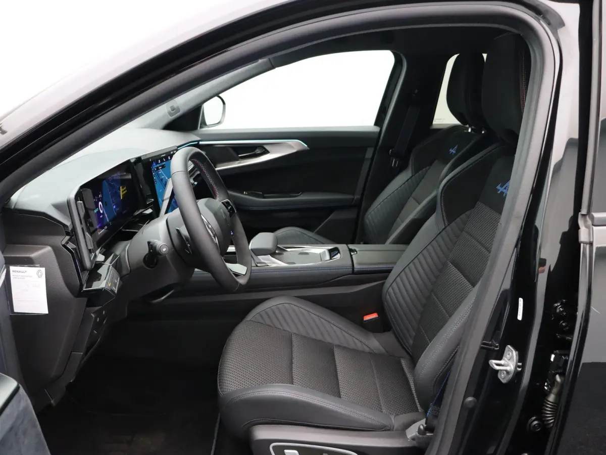 Full hybrid 200 iconic esprit Alpine | Facelift | Stoel-stuurverwarming | Adaptieve cruise control | Elektrisch bedienbare stoelen | Navigatie |