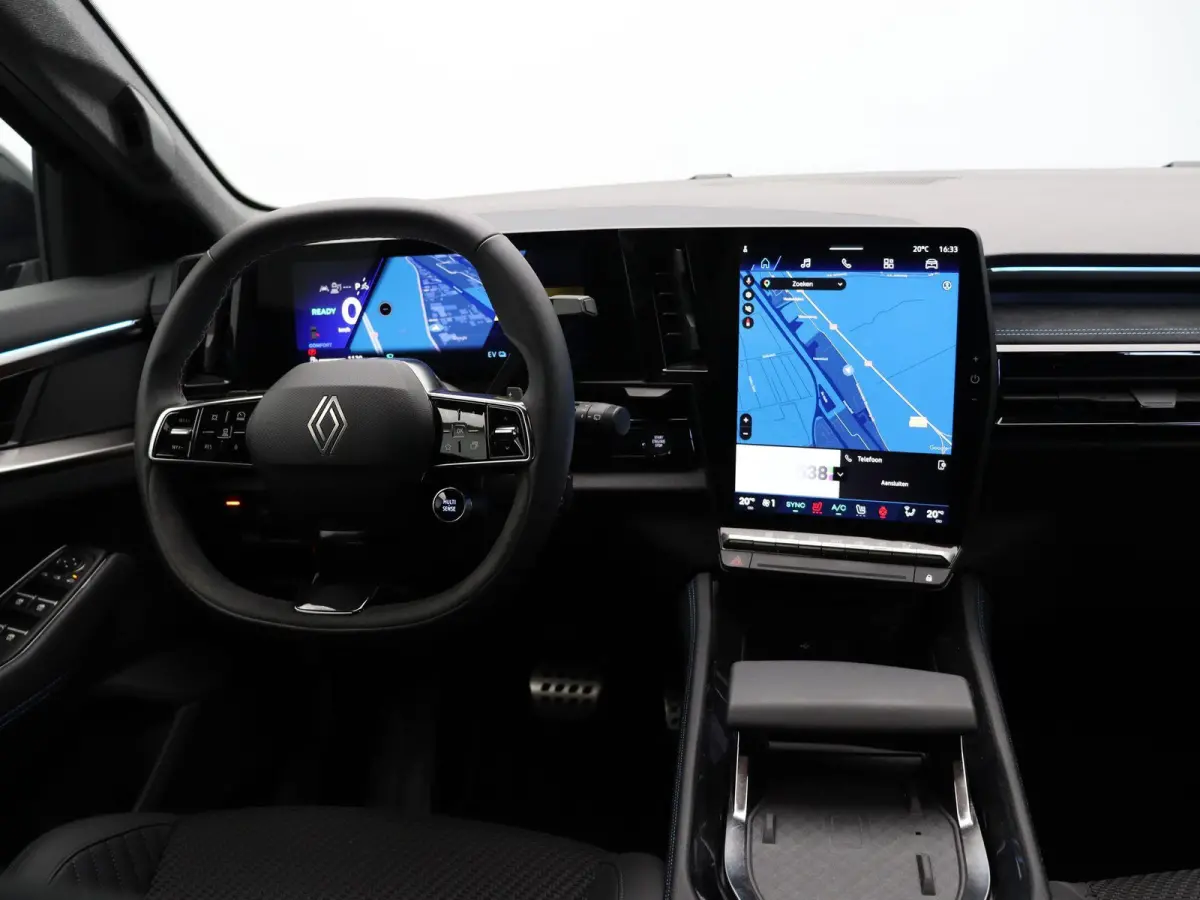 Full hybrid 200 iconic esprit Alpine | Facelift | Stoel-stuurverwarming | Adaptieve cruise control | Elektrisch bedienbare stoelen | Navigatie |
