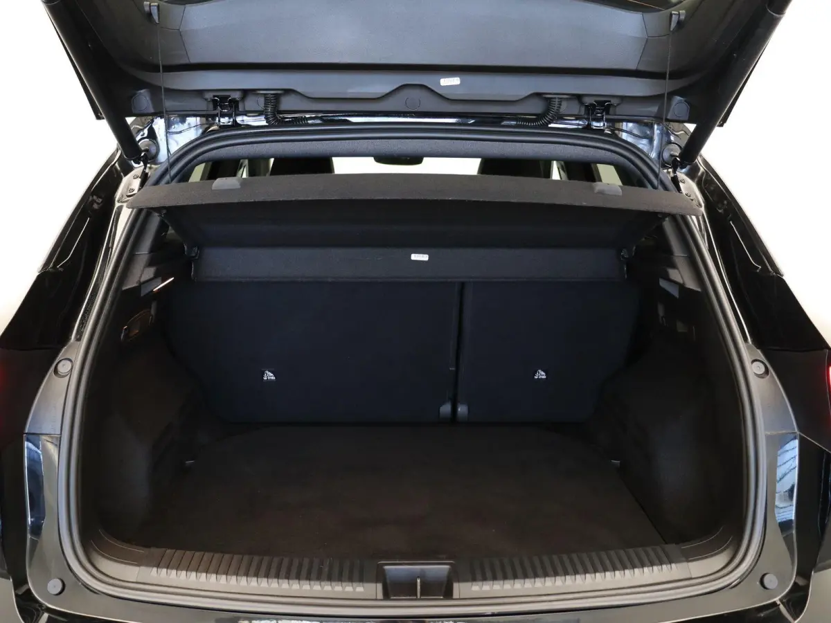 Full hybrid 200 iconic esprit Alpine | Facelift | Stoel-stuurverwarming | Adaptieve cruise control | Elektrisch bedienbare stoelen | Navigatie |