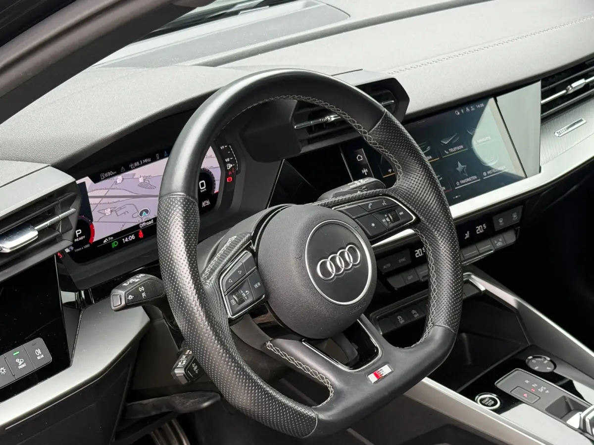 35 TFSI S-Line Sportstoelen|Matrix|Carplay|Dealer Onderhouden