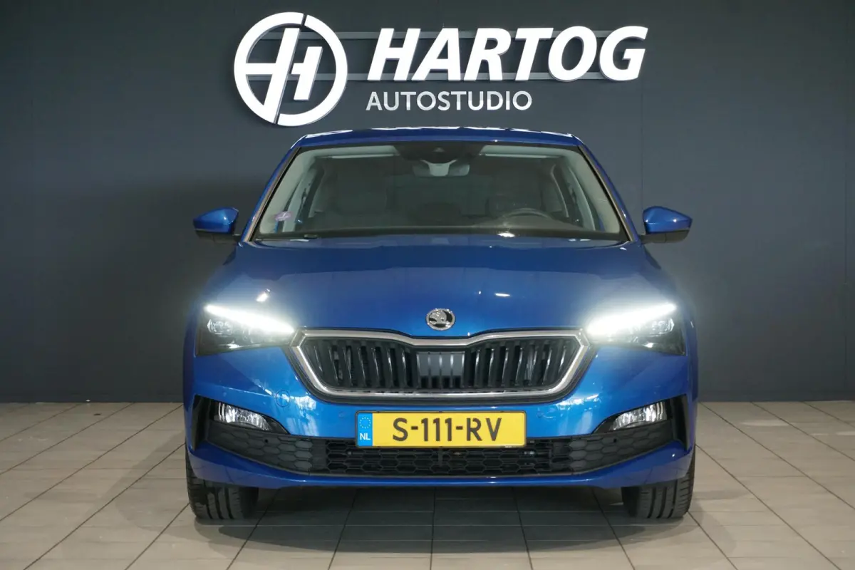 1.0 TSI Business Edition + TREKHAAK / STOELVERWARMING / CAMERA